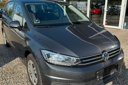 VW Touran 234.000 km 8.800 &euro; Flensburg 24941