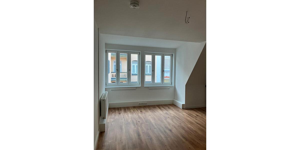 Dachgeschoßwohnung Flensburg Altstadt - 2 Zimmer, 66 m&sup2;, 822&euro; | Angebot:24875927