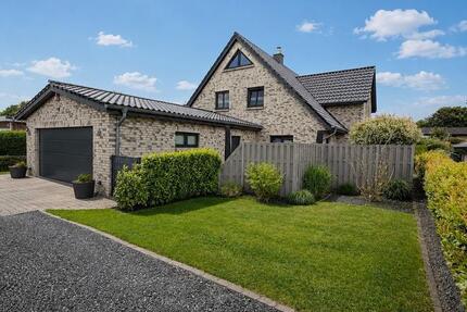 Haus Harrislee - 7 Zimmer, 204 m&sup2;, 949.000&euro; | Angebot:26796193