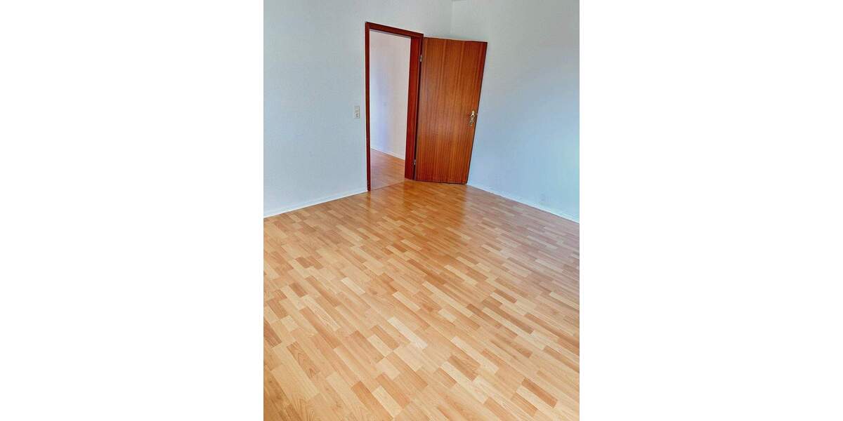 Etagenwohnung Flensburg Westliche Höhe - 4 Zimmer, 173.000&euro; | Angebot:25801987