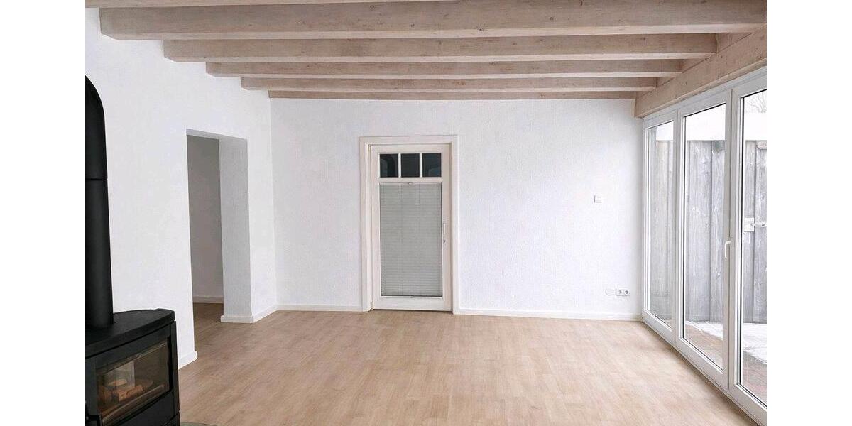 Einfamilienhaus Harrislee - 5 Zimmer, 170 m&sup2;, 1.400&euro; | Angebot:25950827