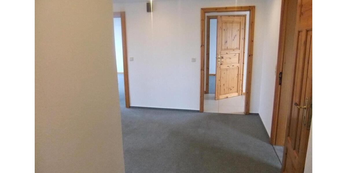 Etagenwohnung Oeversee - 3 Zimmer, 80 m&sup2;, 1.000&euro; | Angebot:25874231