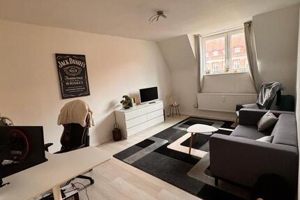 Wohnung Flensburg Altstadt - 2 Zimmer, 74 m&sup2;, 745&euro; | Angebot:25723506