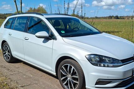 VW Golf 121.200 km 11.650 &euro; Leck 25917