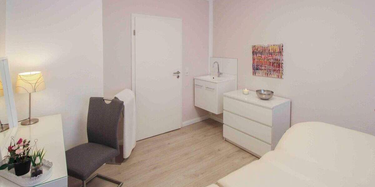 Einfamilienhaus Flensburg Engelsby - 8 Zimmer, 150 m&sup2;, 559.000&euro; | Angebot:25652119