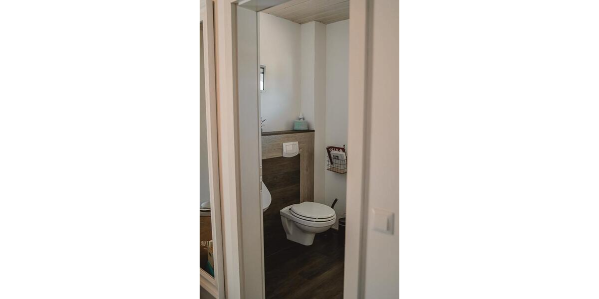 Einfamilienhaus Tarp - 7 Zimmer, 182 m&sup2;, 2.000&euro; | Angebot:26615418