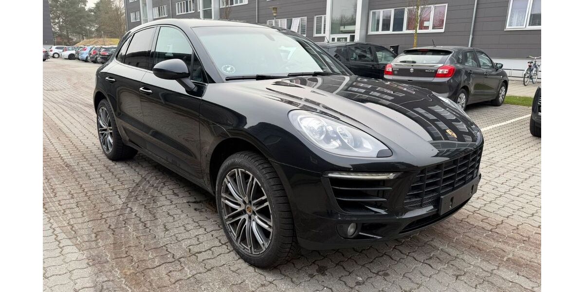 Porsche Macan 199.000 km 21.900 &euro; Harrislee 24955