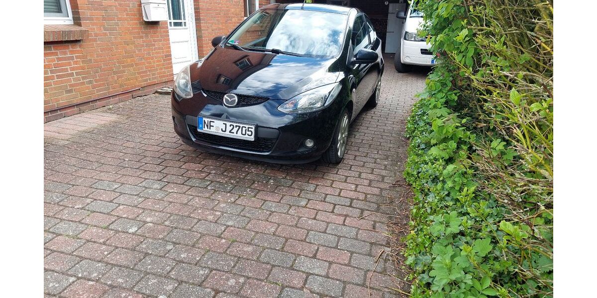 Mazda 2 191.000 km 1.450 &euro; Enge-Sande 25917