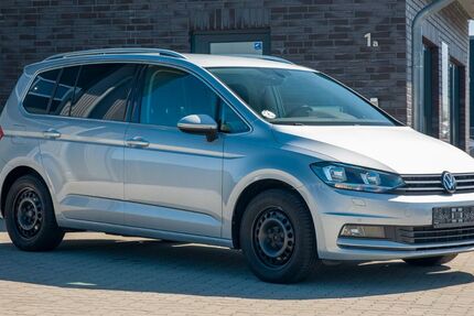VW Touran 131.000 km 19.999 &euro; Handewitt 24983