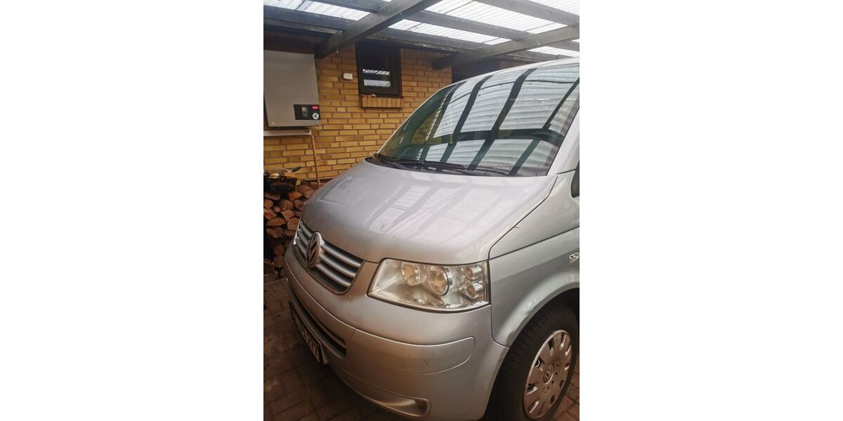 VW T5 Caravelle 179.000 km 9.950 &euro; Tarp 24963