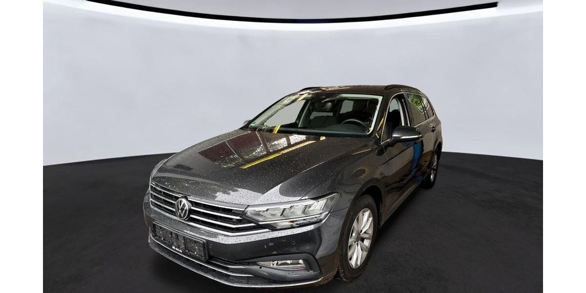 VW Passat Variant 73.091 km 25.990 &euro; Leck 25917