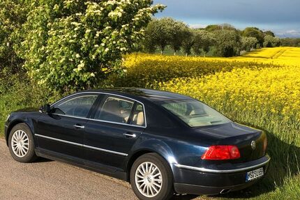 VW Phaeton 184.000 km 9.450 &euro; Steinberg 24972