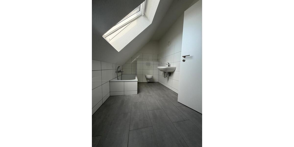 Doppelhaushälfte Großenwiehe - 4 Zimmer, 120 m&sup2;, 1.380&euro; | Angebot:26517066
