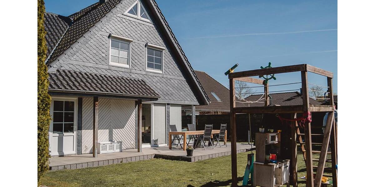 Einfamilienhaus Tarp - 7 Zimmer, 182 m&sup2;, 2.000&euro; | Angebot:26615418