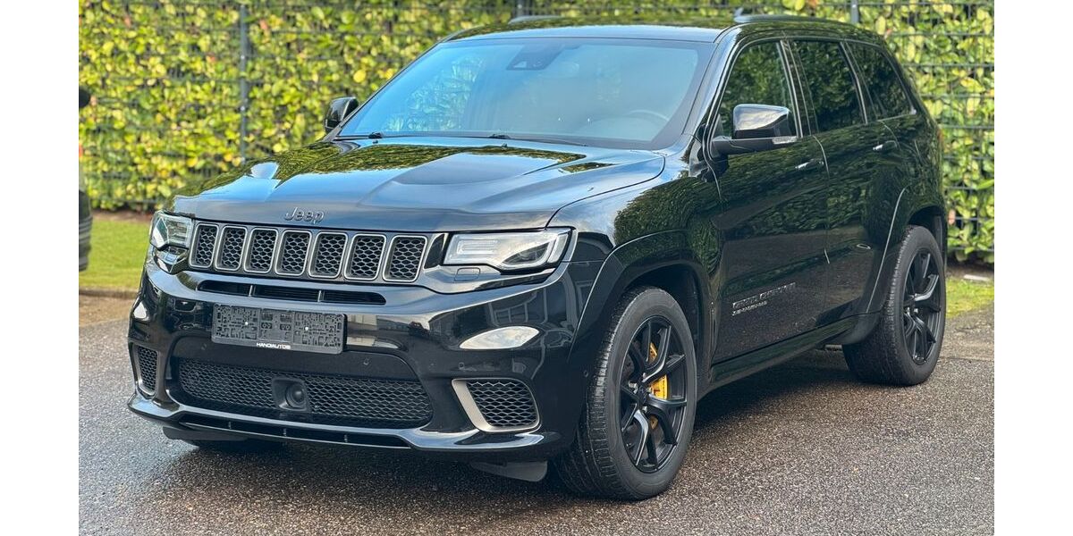 Jeep Grand Cherokee 74.100 km 60.995 &euro; Harrislee 24955