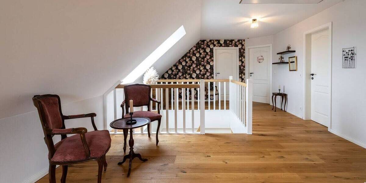 Einfamilienhaus Achtrup - 7 Zimmer, 184 m&sup2;, 449.900&euro; | Angebot:25929510