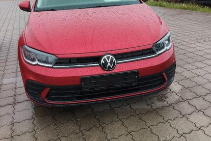 VW Polo 31.827 km 16.499 &euro; Tarp 24963