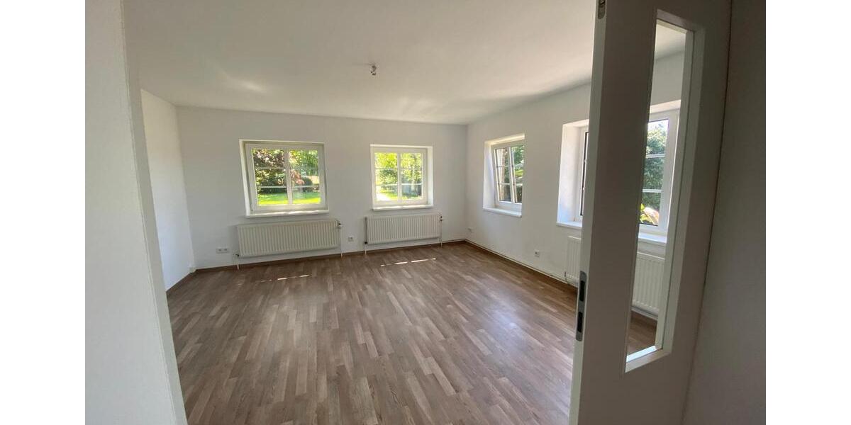 Erdgeschoßwohnung Glücksburg (Ostsee) - 4 Zimmer, 104 m&sup2;, 1.150&euro; | Angebot:26006562