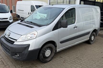 Toyota Proace (Verso) 171.000 km 3.990 &euro; Flensburg 24941