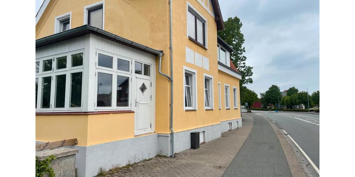 Etagenwohnung Flensburg Falkenberg - 3 Zimmer, 130 m&sup2;, 1.000&euro; | Angebot:26697330