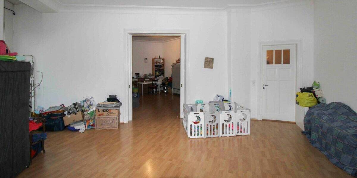 Etagenwohnung Flensburg Westliche Höhe - 4 Zimmer, 134 m&sup2;, 110.000&euro; | Angebot:26596035