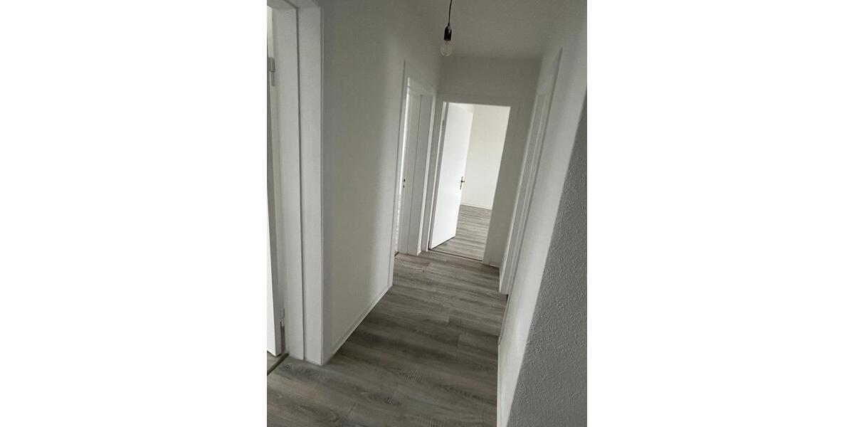 Etagenwohnung Flensburg Fruerlund - 3 Zimmer, 66 m&sup2;, 599&euro; | Angebot:24510905