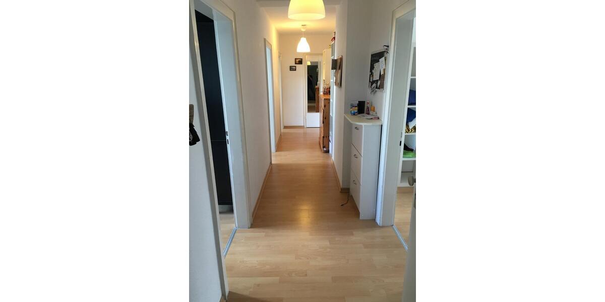 Dachgeschoßwohnung Flensburg Altstadt - 3 Zimmer, 65 m&sup2;, 524&euro; | Angebot:25098545