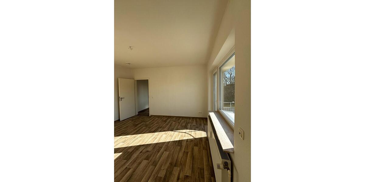 Etagenwohnung Flensburg Fruerlund - 3 Zimmer, 65 m&sup2;, 650&euro; | Angebot:25857144