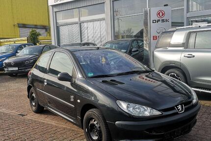 Peugeot 206 271.145 km 799 &euro; Flensburg 24941
