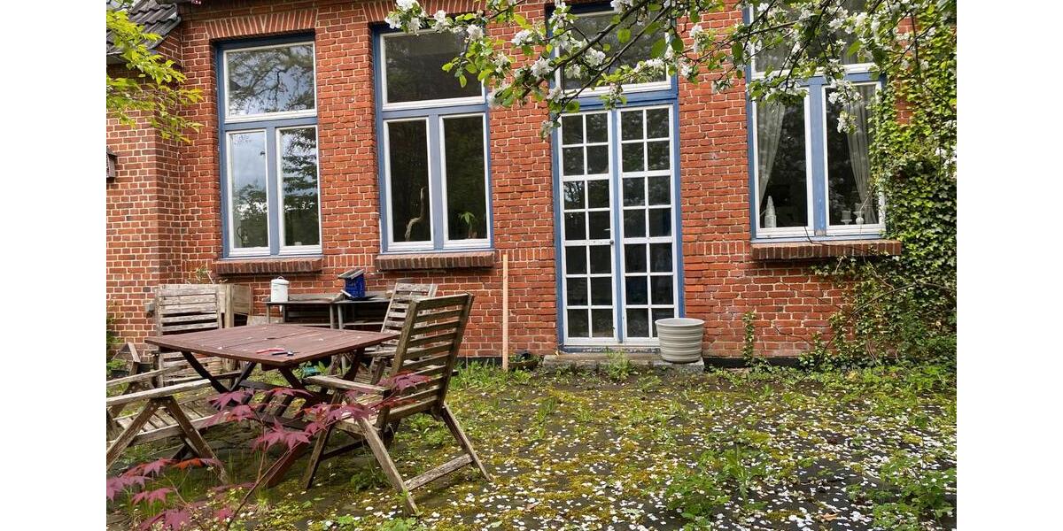 Etagenwohnung Großenwiehe - 4 Zimmer, 175 m&sup2;, 1.300&euro; | Angebot:26637401