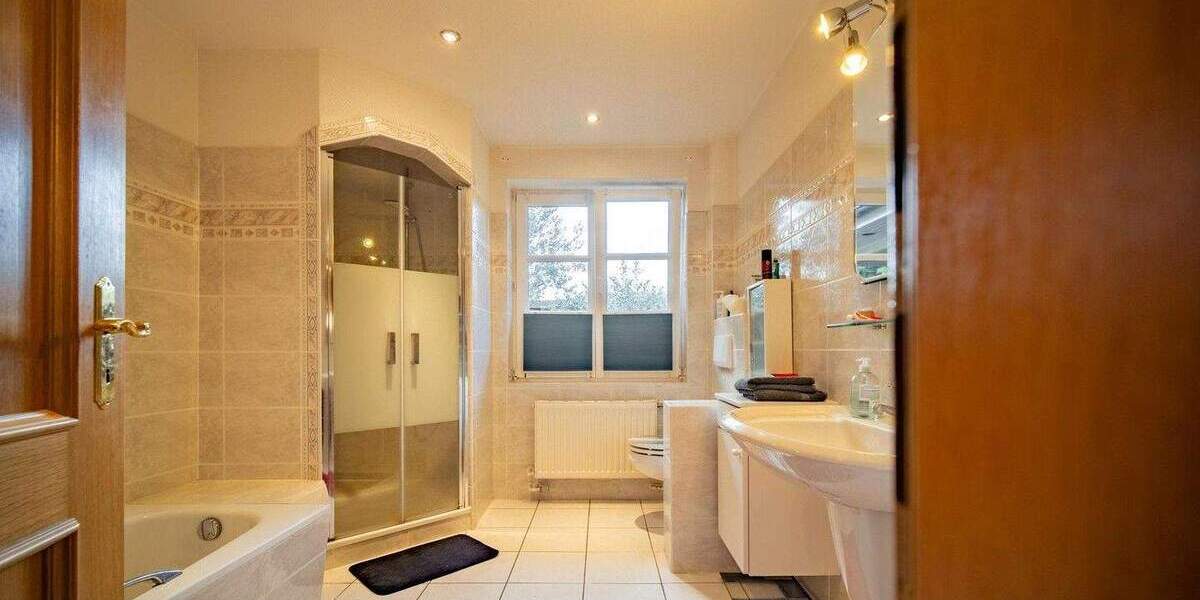 Einfamilienhaus Leck - 4 Zimmer, 131 m&sup2;, 419.000&euro; | Angebot:25760470