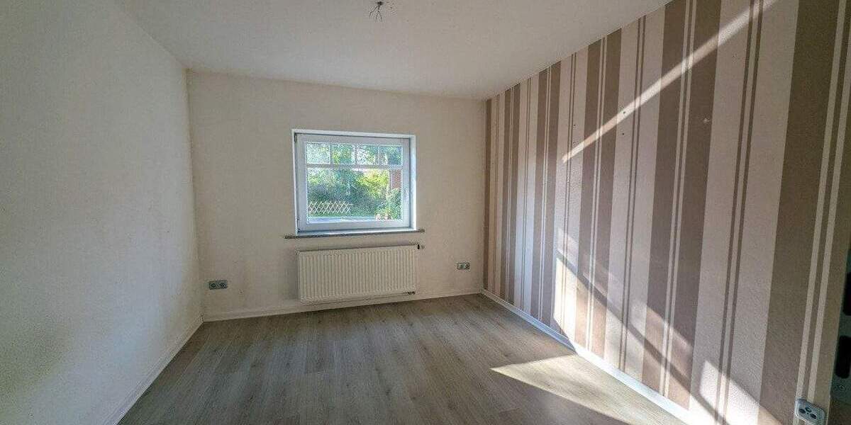 Mehrfamilienhaus, Wohnhaus Stoltebüll Schrepperie - 1 Zimmer, 187 m&sup2;, 349.000&euro; | Angebot:25671513