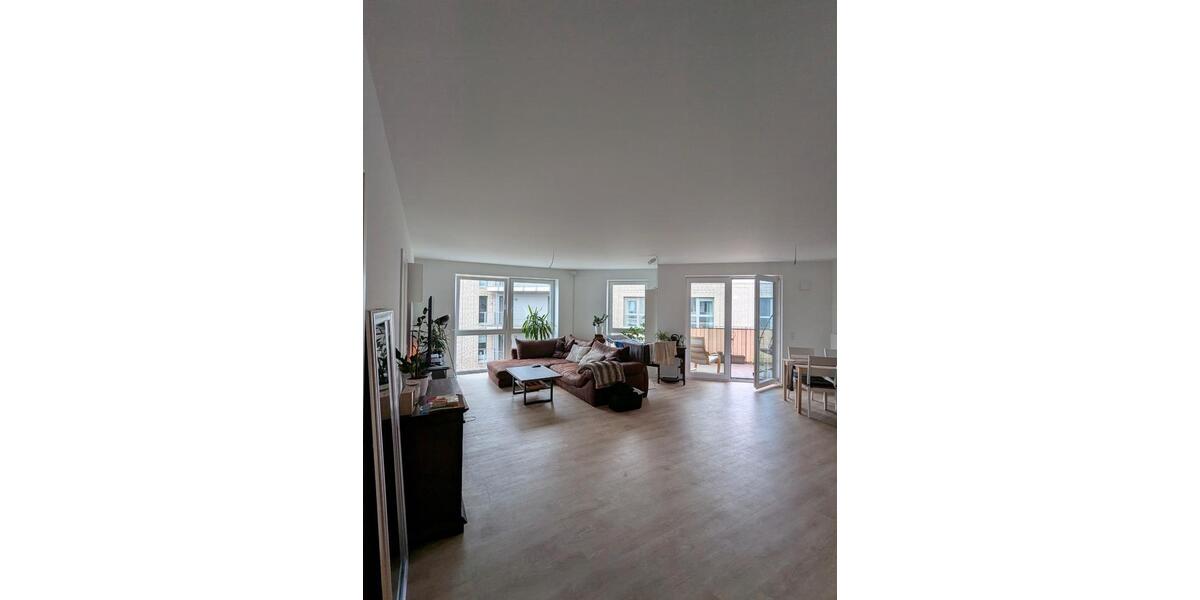 Etagenwohnung Flensburg Altstadt - 2.5 Zimmer, 80 m&sup2;, 1.050&euro; | Angebot:26652154