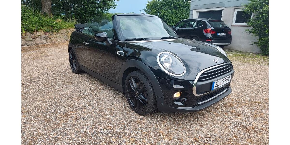 Mini One Cabrio 116.000 km 10.900 &euro; Hürup 24975