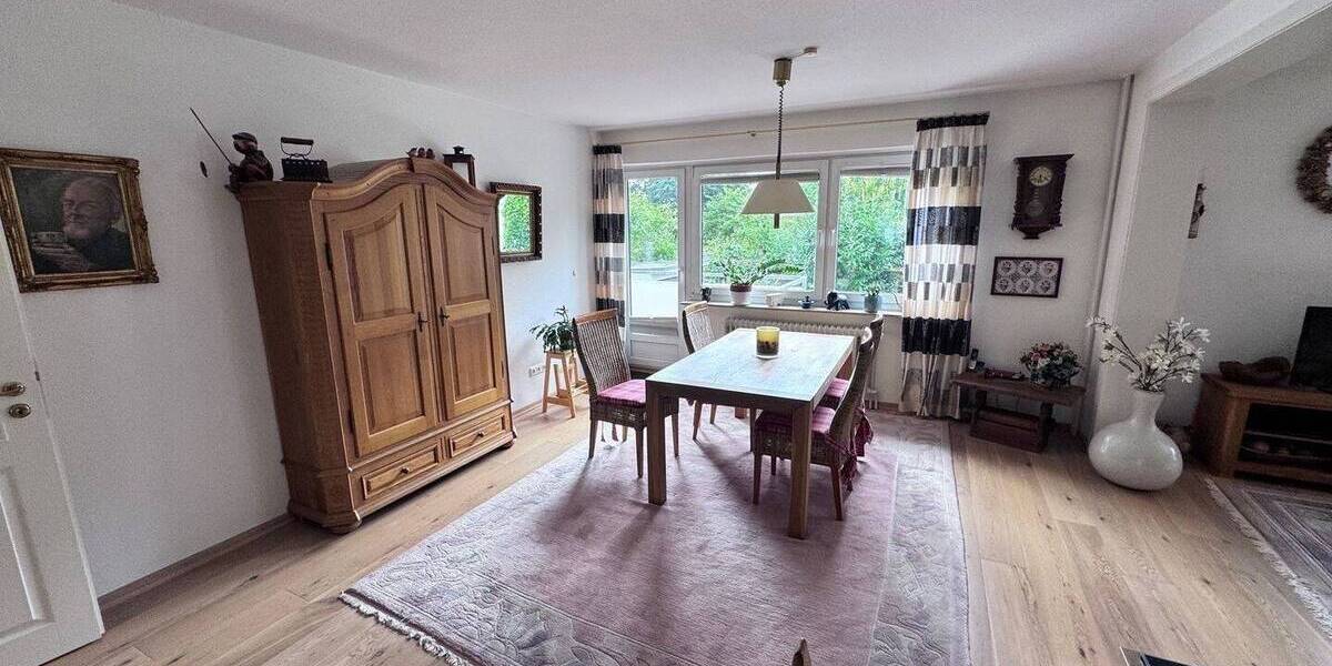 Etagenwohnung Flensburg Friesischer Berg - 4 Zimmer, 125 m&sup2;, 265.000&euro; | Angebot:25730394