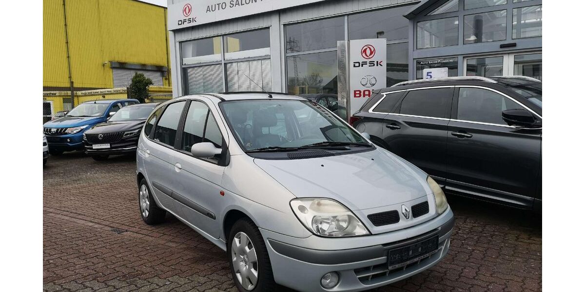 Renault Scenic 266.491 km 2.950 &euro; Flensburg 24941