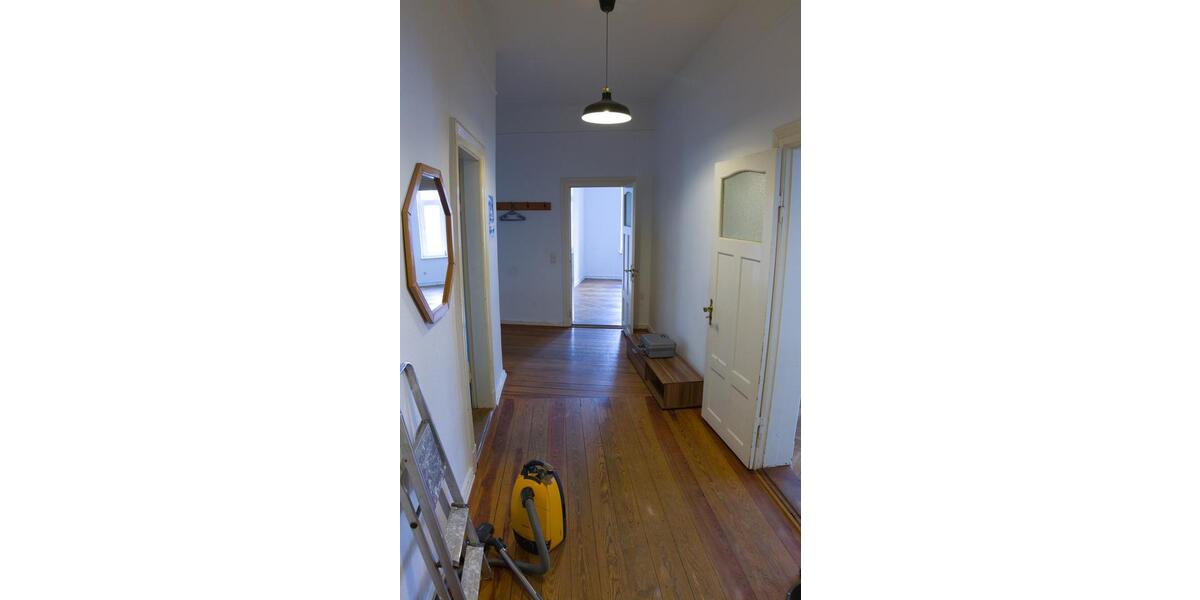 Etagenwohnung Flensburg Altstadt - 6 Zimmer, 164 m&sup2;, 1.236&euro; | Angebot:26007937