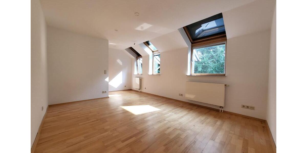 Einfamilienhaus Neuberend - 10 Zimmer, 262 m&sup2;, 750.000&euro; | Angebot:26180462