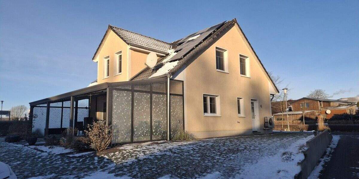 Einfamilienhaus Süderbrarup - 5 Zimmer, 139 m&sup2;, 469.000&euro; | Angebot:25729260