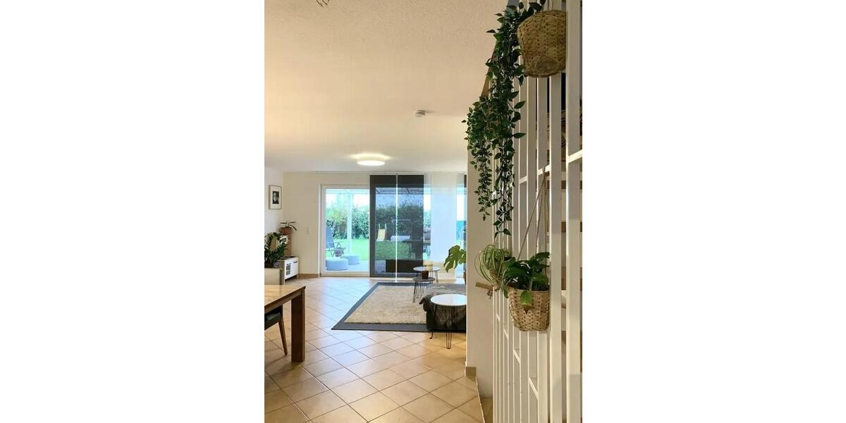 Reihenhaus Tastrup - 6 Zimmer, 143 m&sup2;, 2.800&euro; | Angebot:26551818