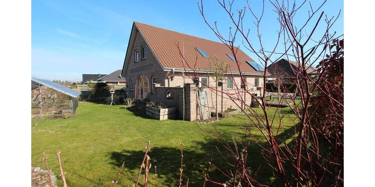 Einfamilienhaus Achtrup - 7 Zimmer, 184 m&sup2;, 449.900&euro; | Angebot:25929510