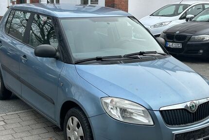 Skoda Fabia 252.000 km 999 &euro; Flensburg 24941