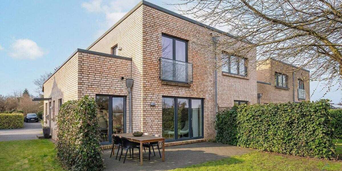 Doppelhaushälfte Harrislee - 4 Zimmer, 118 m&sup2;, 498.000&euro; | Angebot:25728163