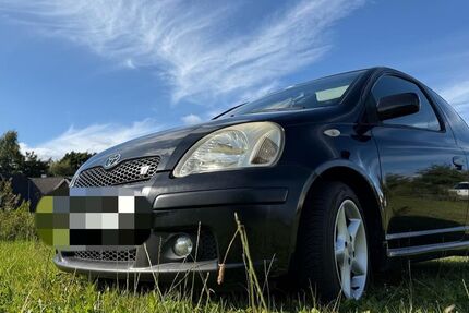 Toyota Yaris 189.900 km 4.490 &euro; Flensburg 24939