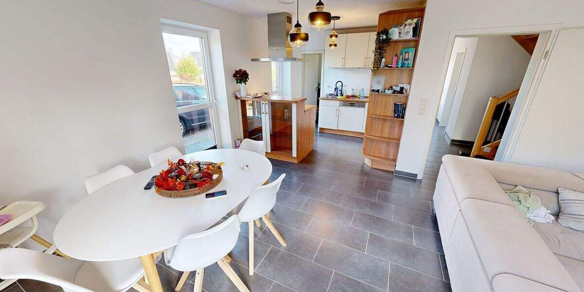 Doppelhaushälfte Flensburg Tarup - 4 Zimmer, 120 m&sup2;, 425.000&euro; | Angebot:25770255