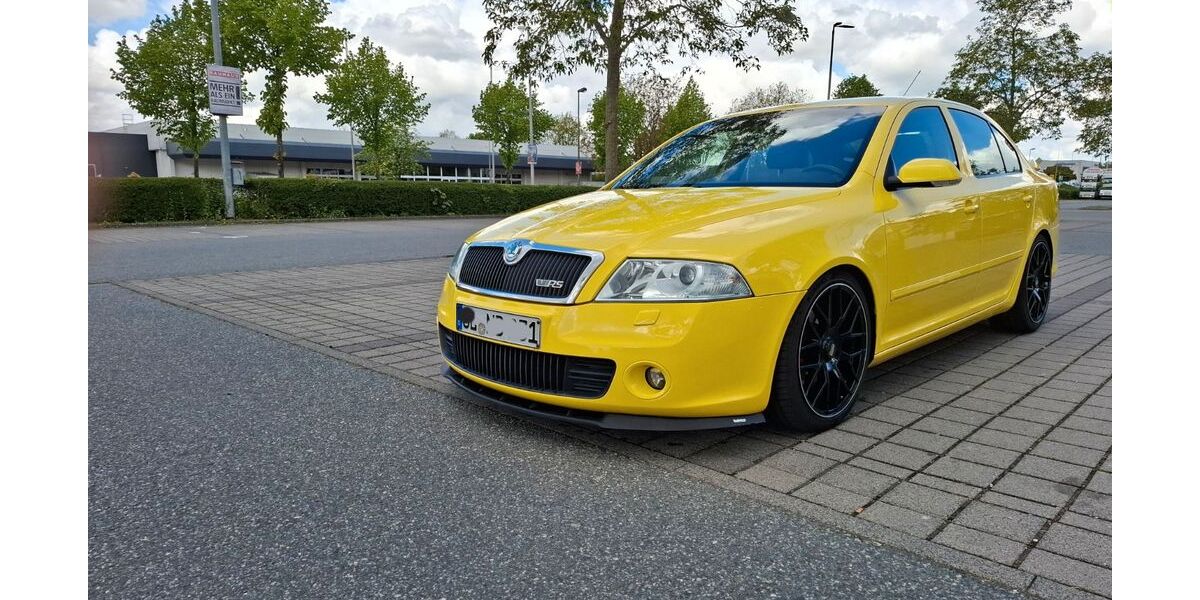 Skoda Octavia 185.774 km 5.500 &euro; Flensburg 24943