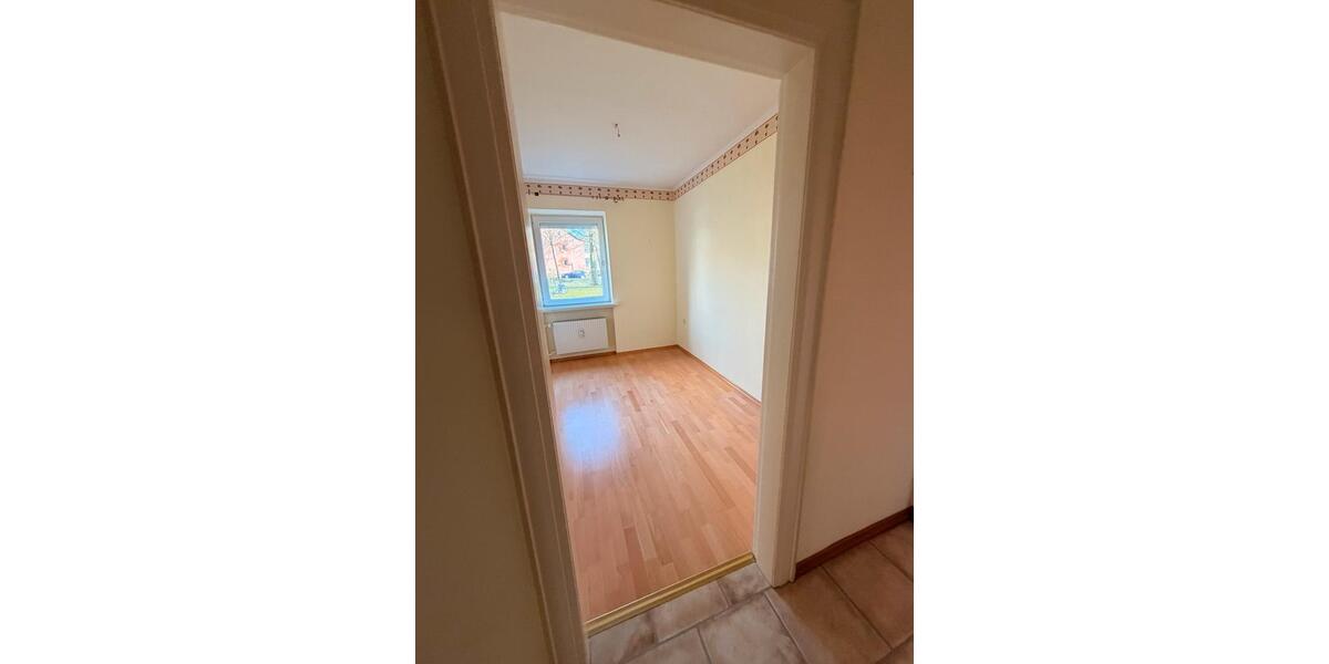 Hochparterre Flensburg Fruerlund - 3 Zimmer, 63 m&sup2;, 1.143&euro; | Angebot:25894153