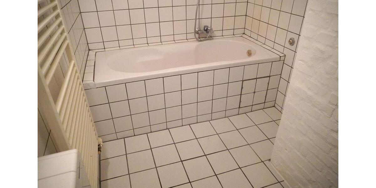 Etagenwohnung Flensburg Altstadt - 3 Zimmer, 81 m&sup2;, 680&euro; | Angebot:25940786