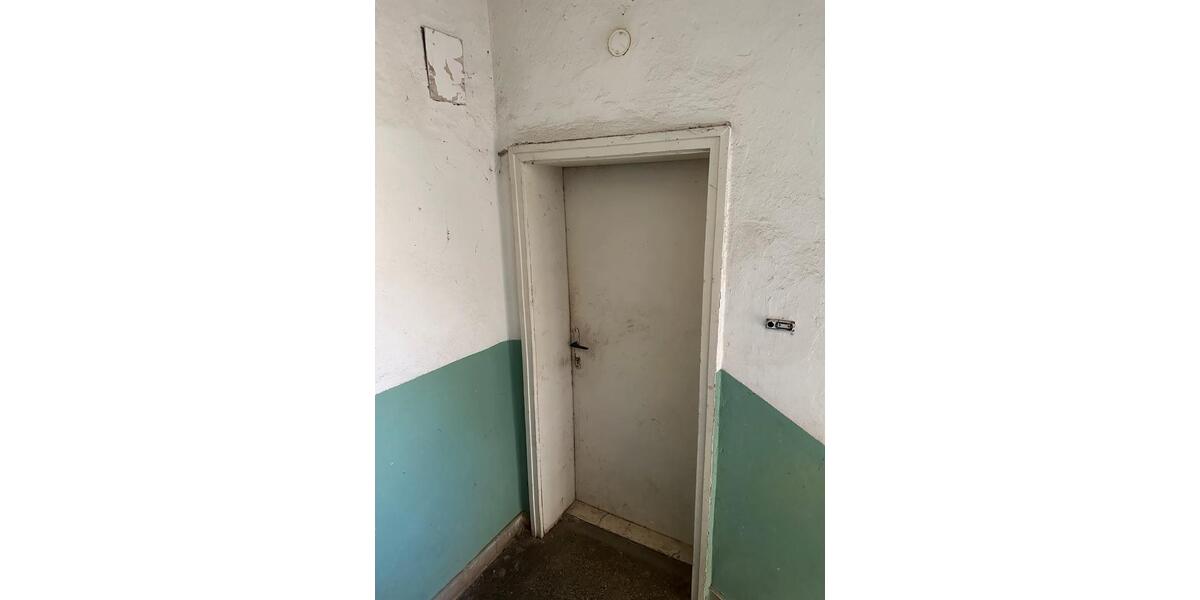 Etagenwohnung Flensburg - 2 Zimmer, 70 m&sup2;, 26.000&euro; | Angebot:21287904