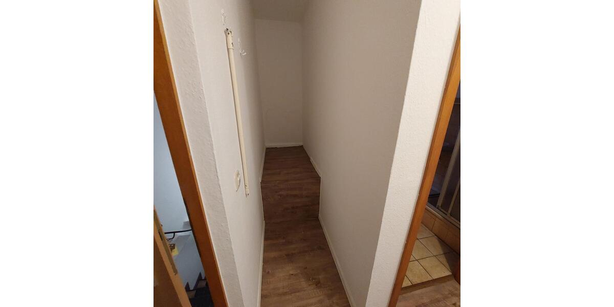 Etagenwohnung Flensburg - 2 Zimmer, 35 m&sup2;, 430&euro; | Angebot:23642282